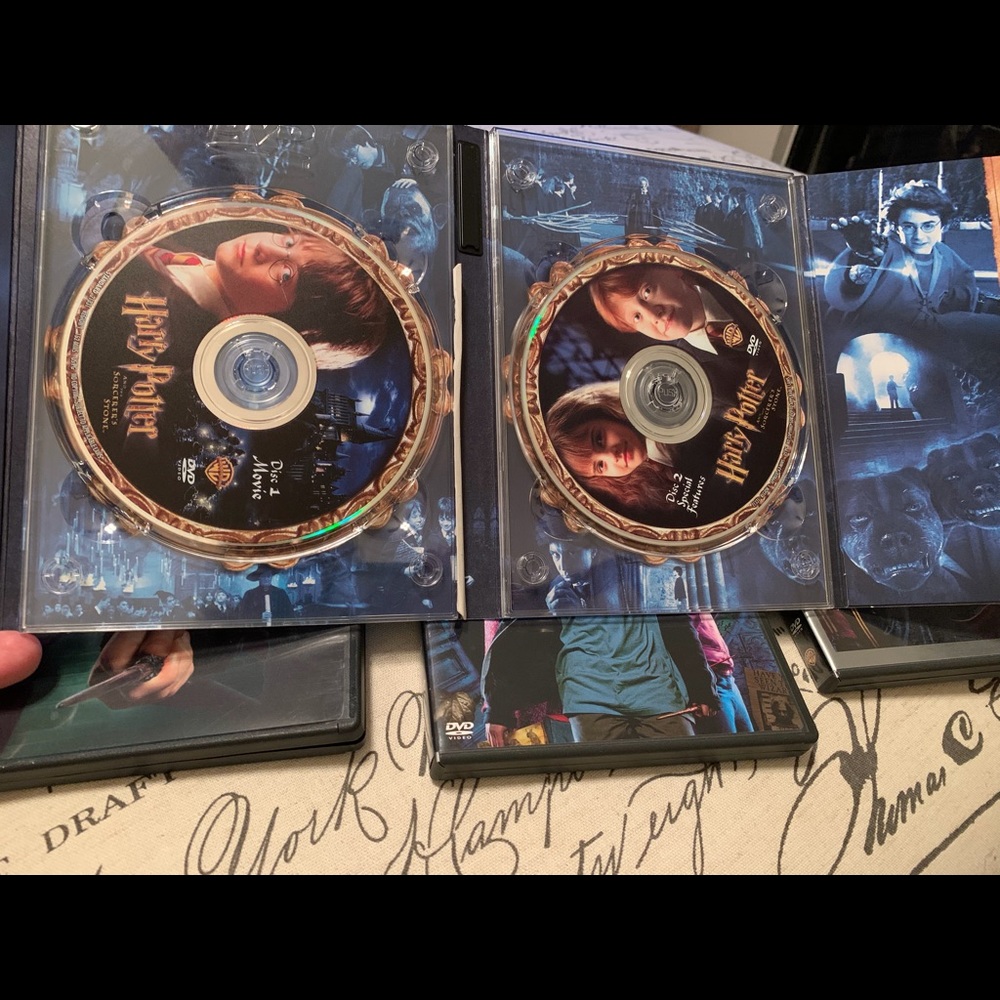 DONATED Harry Potter DVD's - Picture 7 of 8